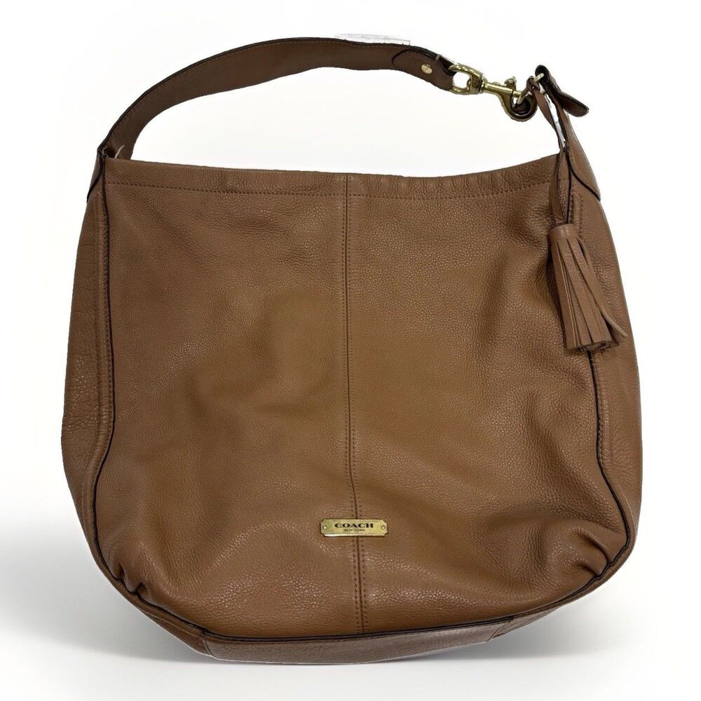 Coach Purse Large Avery Hobo Bag - Pebbled Leather - Saddle | British Tan Brown